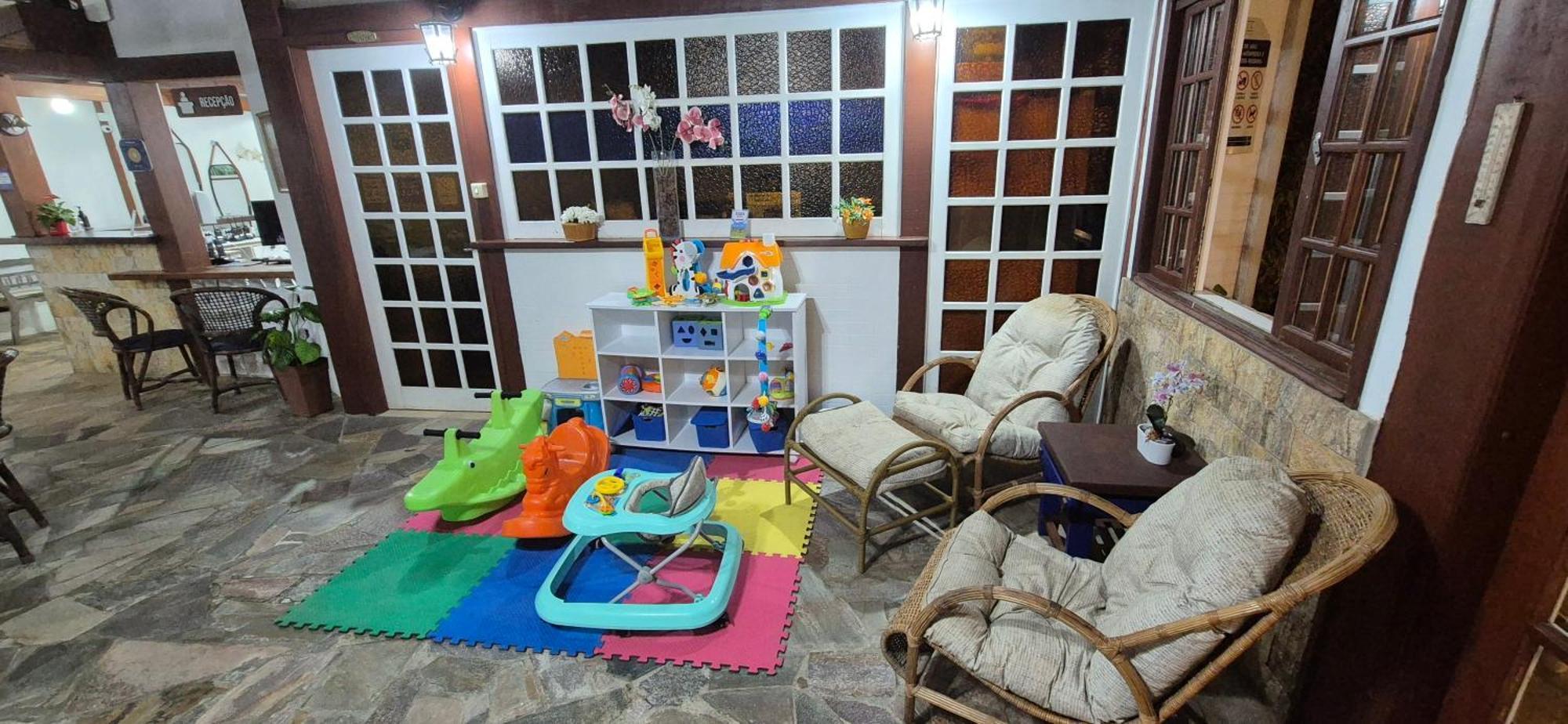 Pris Hotel Barequeçaba Екстериор снимка
